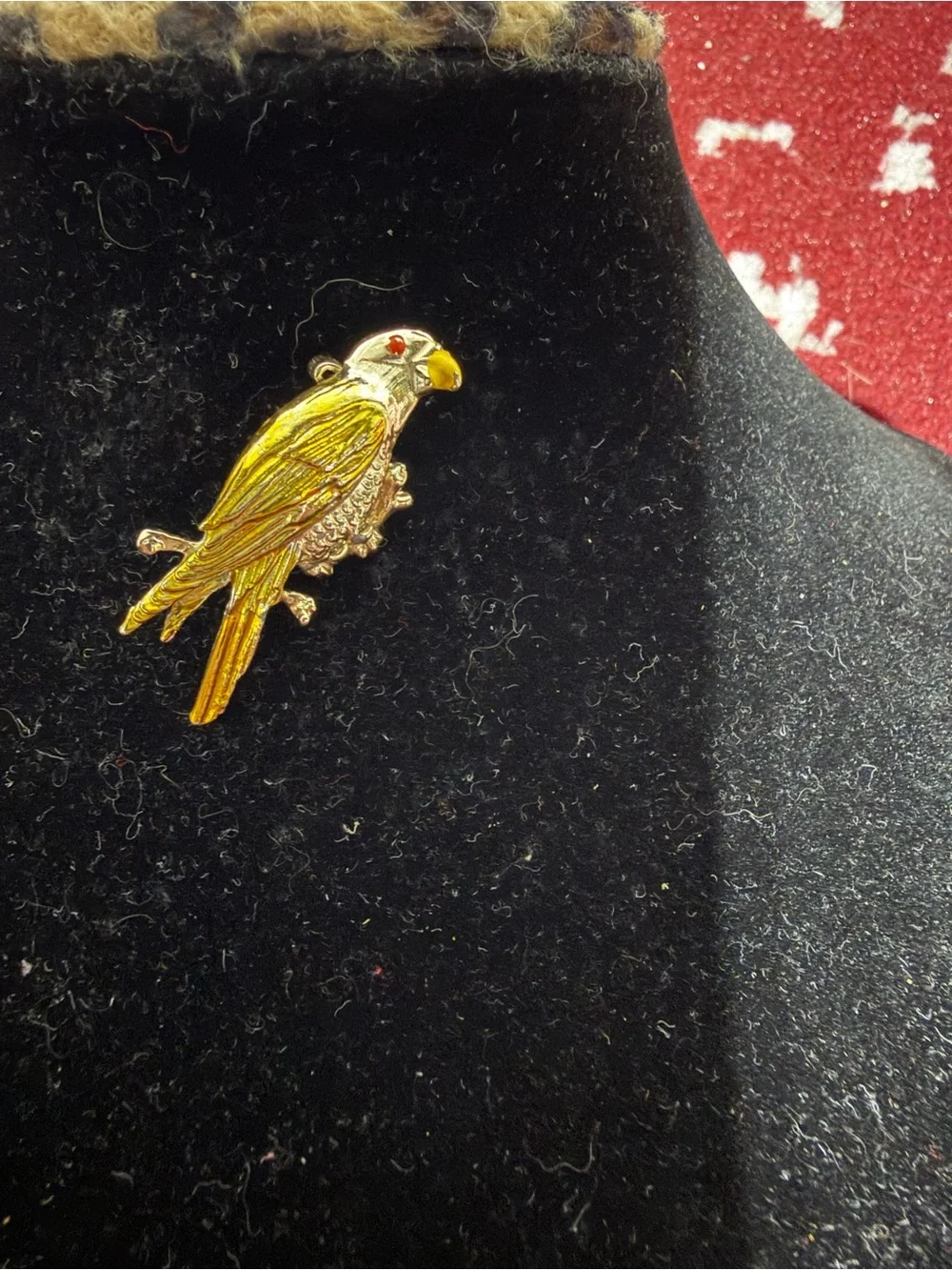 Vintage Gold Parrot Bird Brooch